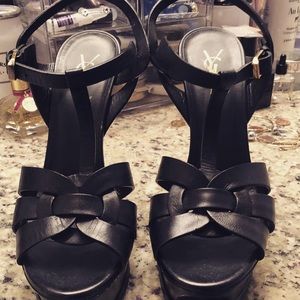 Yves Saint Laurent Tribute